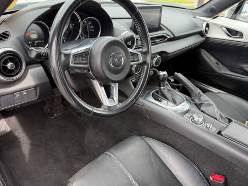 Certified 2023 MAZDA MX-5 Miata Grand Touring image 9
