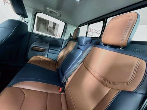 Certified 2024 Ford Maverick Lariat FWD image 30