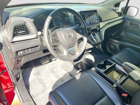 Used 2024 Honda Odyssey Sport image 9