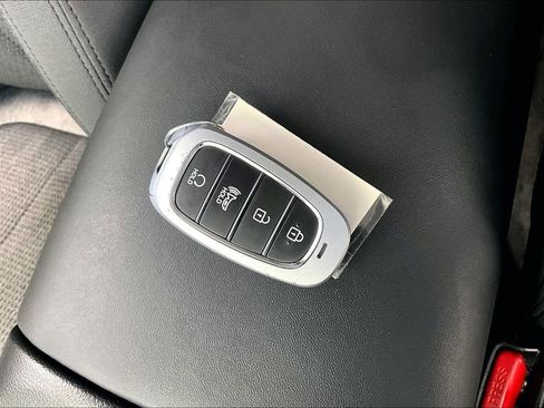 Certified 2022 Hyundai Santa Fe SEL image 10