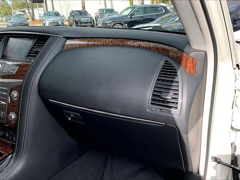 Used 2018 Nissan Armada SL w/ Premium Package image 18