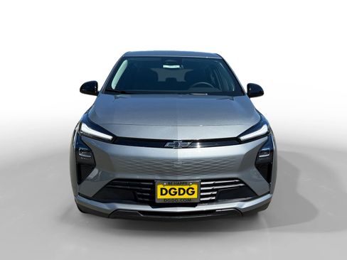 New 2027 Chevrolet Bolt LT w/ Comfort Package FWD image 8