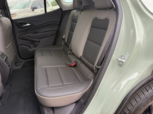 Certified 2025 Chevrolet Trax ACTIV w/ Driver Confidence Package FWD image 33