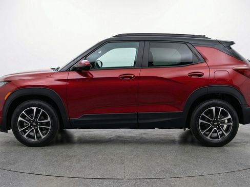 Used 2025 Chevrolet TrailBlazer LT FWD image 5