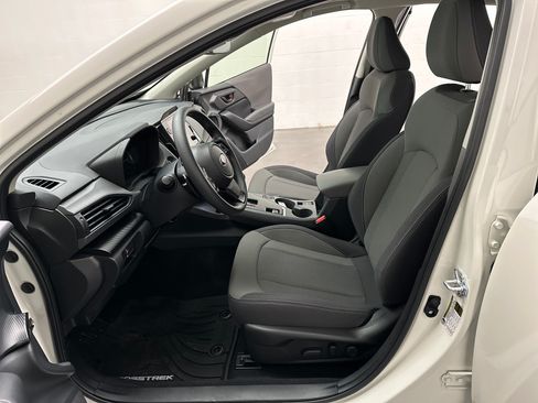 Used 2025 Subaru Crosstrek 2.5i Premium AWD/4WD image 15