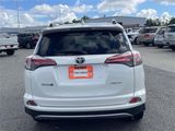 Used 2018 Toyota RAV4 Limited image 5