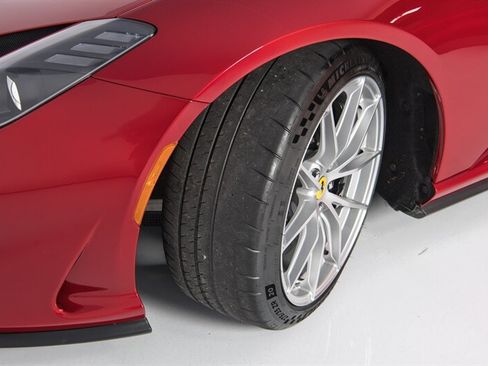 Used 2021 Ferrari 812 GTS RWD image 40