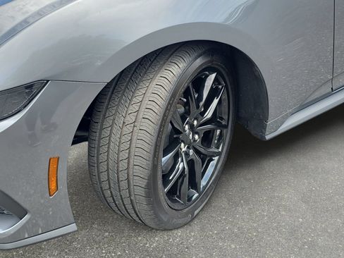 Used 2025 Ford Mustang Coupe RWD image 30