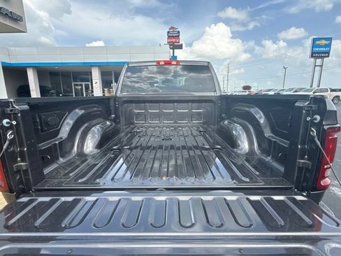 New 2026 RAM 2500 Tradesman AWD/4WD image 25
