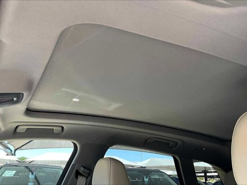 New 2025 Audi Q5 Premium image 16