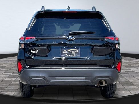 Certified 2025 Subaru Forester Premium w/ Convenience Package #1 AWD/4WD image 4