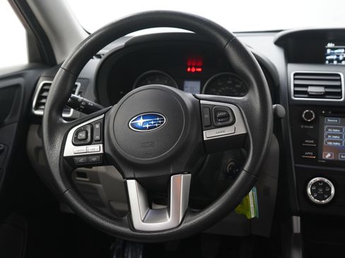 Used 2018 Subaru Forester 2.5i image 16