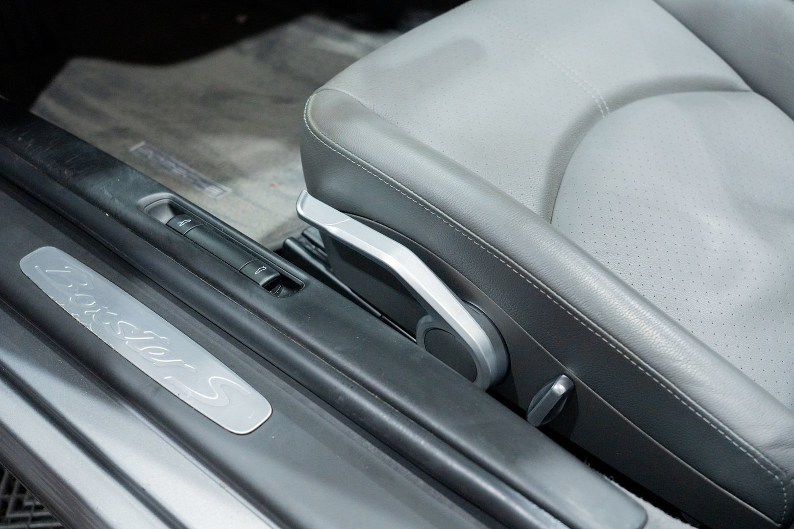 Used 2008 Porsche Boxster S RWD image 18