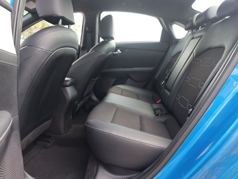 Used 2023 Kia Forte GT-Line w/ GT-Line Technology Package FWD image 15