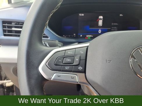 Used 2022 Volkswagen Taos SE FWD image 29