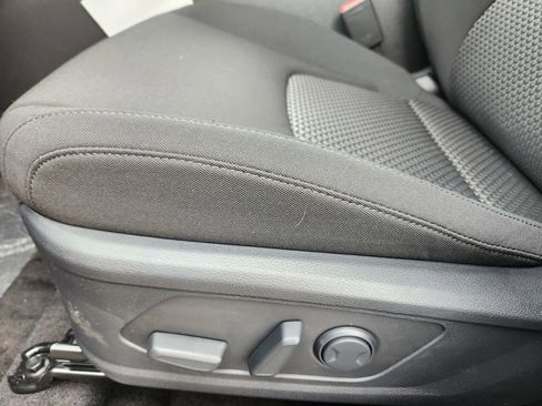 New 2026 Kia Sportage S image 9