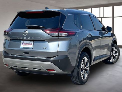 Used 2021 Nissan Rogue SV w/ Premium Package FWD image 6