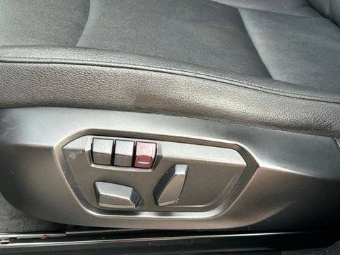 Used 2017 BMW X3 xDrive28i image 13