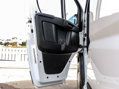 Used 2023 RAM ProMaster 2500 FWD image 36