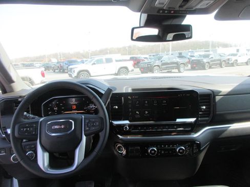 New 2026 GMC Sierra 3500 SLE w/ SLE Value Package AWD/4WD image 16