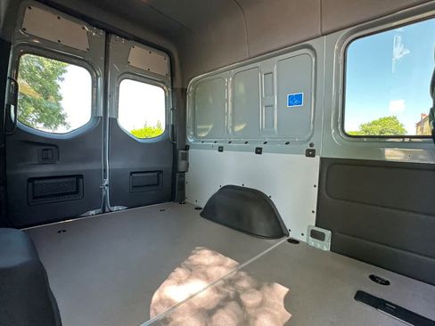 New 2026 Mercedes-Benz Sprinter 2500 image 14