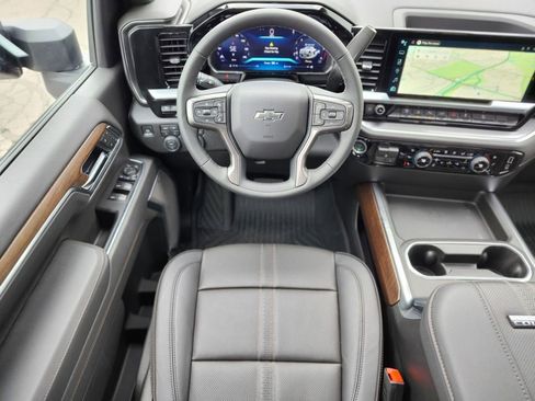 New 2026 Chevrolet Silverado 2500 High Country w/ Midnight Edition image 11