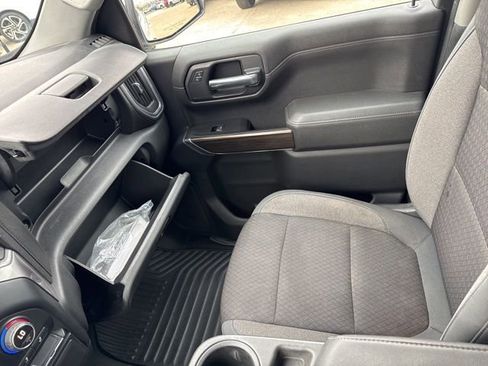 Used 2019 Chevrolet Silverado 1500 LT w/ All-Star Edition image 21