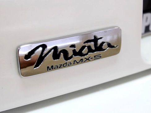 Used 1990 MAZDA MX-5 Miata image 22