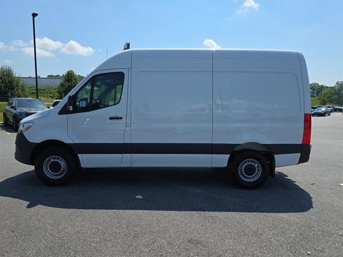New 2025 Mercedes-Benz Sprinter 2500 image 10