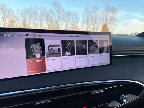 Used 2026 Genesis GV70 3.5T Sport Prestige image 33