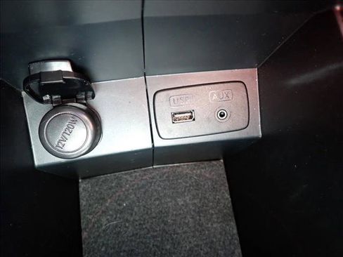 Used 2015 Subaru Forester 2.5i Premium w/ All-Weather Package image 22