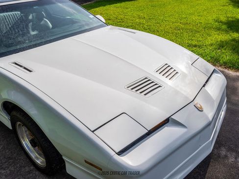 Used 1989 Pontiac Firebird Trans Am RWD image 86