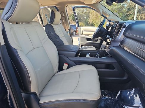 Used 2020 RAM 2500 Limited image 10