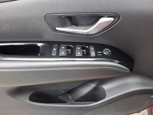 Used 2022 Hyundai Tucson Limited AWD/4WD image 12