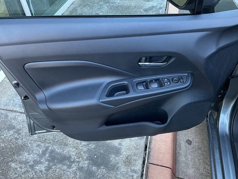 New 2025 Nissan Versa SV image 12