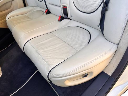 Used 2009 Jaguar XJ Vanden Plas Super V8 Portfolio RWD image 59