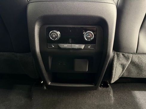 New 2026 Chevrolet Traverse High Country image 31