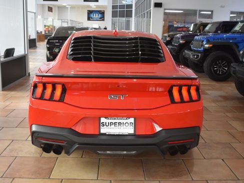 Used 2024 Ford Mustang GT Premium image 5
