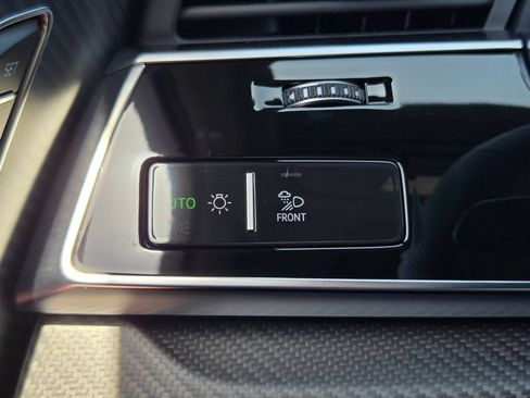 New 2026 Audi SQ7 Prestige AWD/4WD image 26