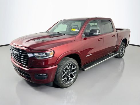 Used 2025 RAM 1500 Laramie w/ Sport Appearance Package AWD/4WD image 3