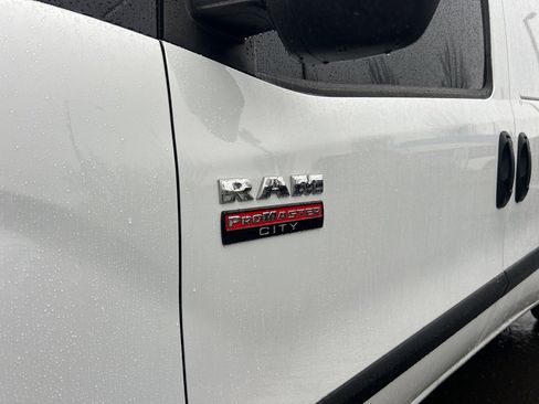 Used 2022 RAM ProMaster City Wagon image 3