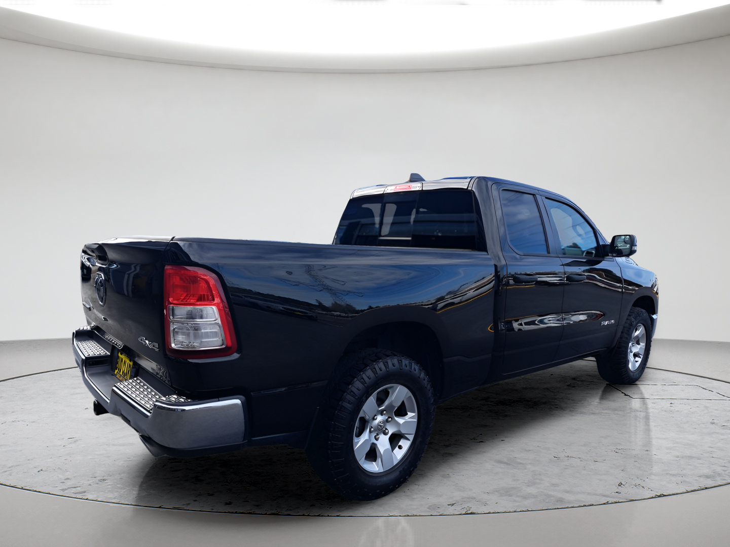 Used 2023 RAM 1500 Big Horn AWD/4WD image 5