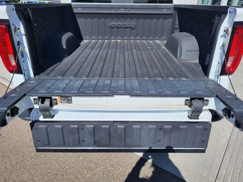 Used 2021 GMC Sierra 1500 AT4 w/ AT4 Premium Package AWD/4WD image 29