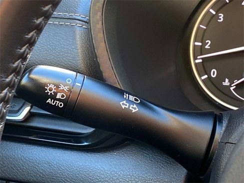 Used 2021 Nissan Sentra SV image 18