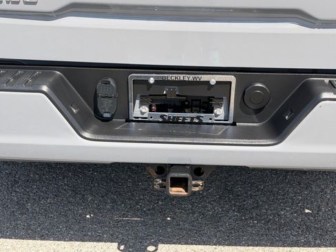 Used 2024 Chevrolet Silverado 1500 RST AWD/4WD image 6