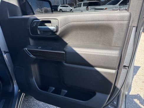 Used 2021 Chevrolet Silverado 1500 LT Trail Boss w/ Bed Protection Package image 44