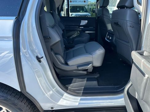 New 2025 Ford Expedition Max Active image 38