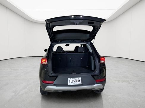 Certified 2024 Chevrolet TrailBlazer LT FWD image 30