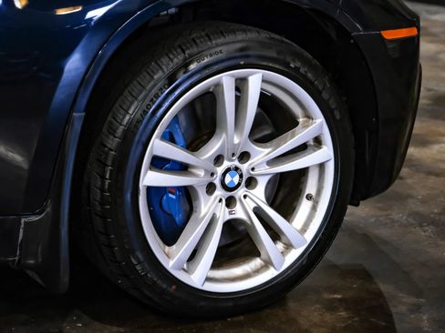 Used 2014 BMW X6 M AWD/4WD image 51