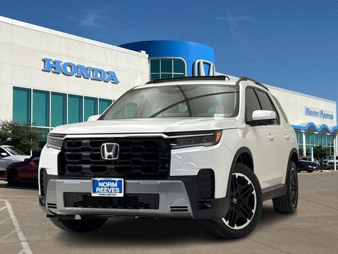 New 2026 Honda Pilot Touring image 1